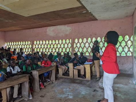 World Menstrual Day Her Innovation Cameroon In Partnership With Plan