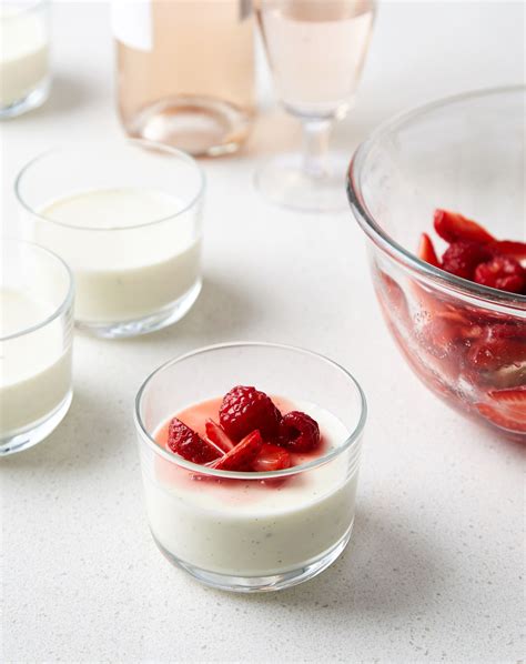 Greek Yogurt Panna Cotta Recipe Greek Yogurt Recipes Panna Cotta