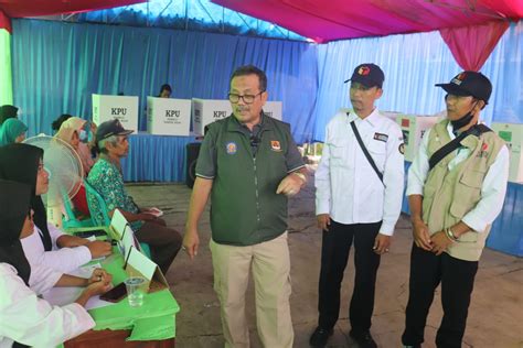 Monitoring Pelaksanaan Pemilu Di Kabupaten Cirebon Bupati Imron