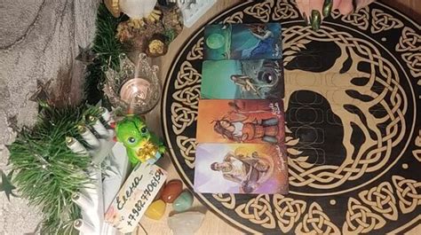 Кто за Вами наблюдает и с какой целью 🔮 таро расклад 💯 | Таро от Елены ...