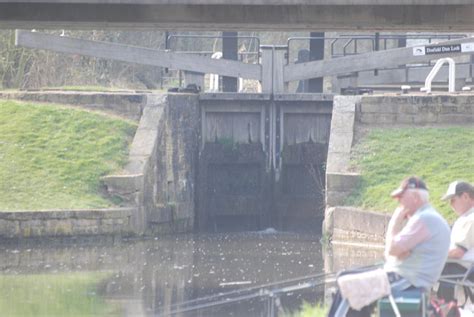 Canal Morse Lock To Rhodesia Mar Roger Bunting Flickr