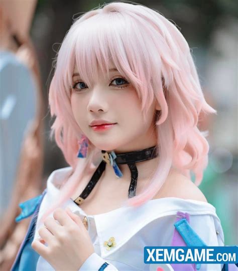 Nữ cosplayer Việt Nam gây sốt với màn hóa thân March 7th trong Honkai ...