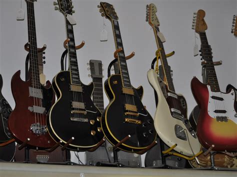 Pawn Shop Guitars Sell Musical Instruments Sioux Falls Sd Sunset