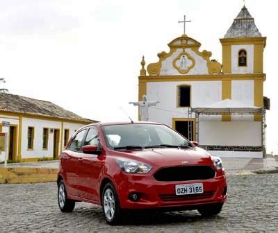 ConcettoMotors Ford lança simultaneamente os modelos hatch e sedã da