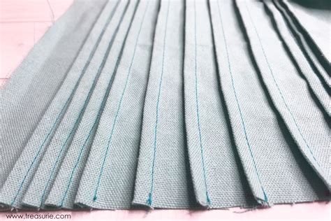 Pintuck How To Sew A Pintuck Easily Treasurie
