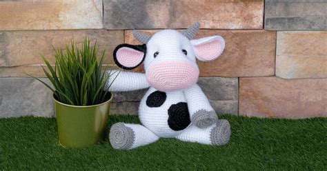 25 Adorable Free Crochet Cow Patterns Sarah Maker