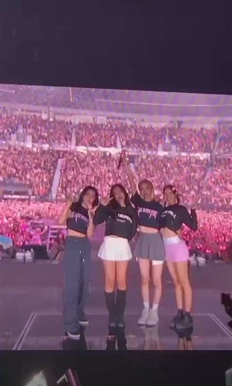 Blackpink Best Gg On Twitter Rt Blackpinkglobal Photo Time With