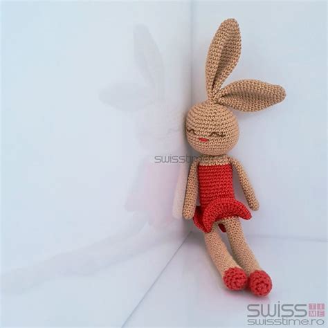 Jucarie Crosetata Manual Eselect Iepuras Rosu Amigurumi Cm