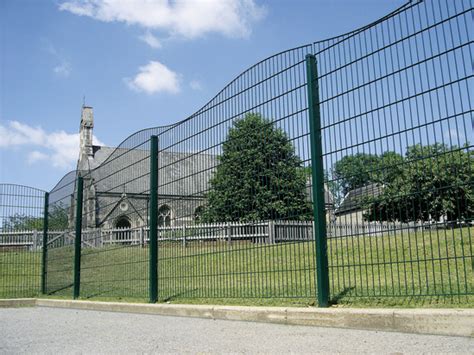 Gemini Surf Twin Wire Rigid Mesh Perimeter Fencing Zaun Esi