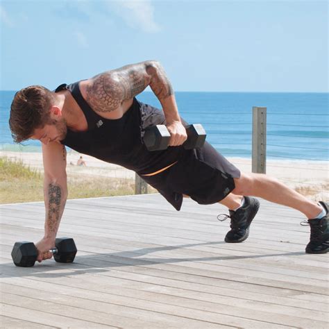 Dumbbell Renegade Row Video - Watch Proper Form, Get Tips & More | Muscle & Fitness