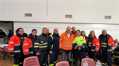 Fondi Alluvione In Toscana I Falchi Di Pronto Intervento In Prima