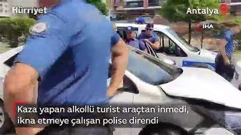 Kaza Yapt Ara Tan Inmedi Ikna Etmeye Al An Polise Direndi