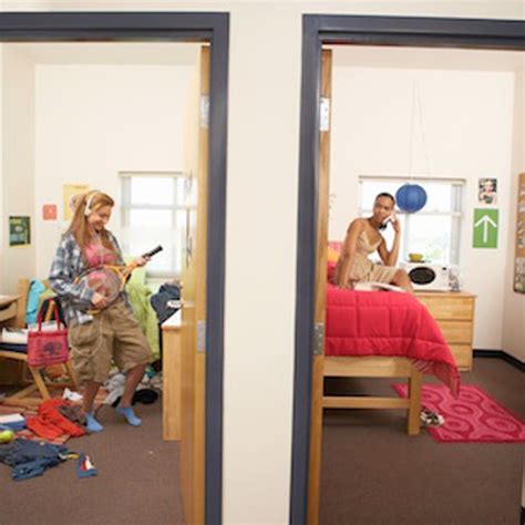 7 Types Of College Roommates