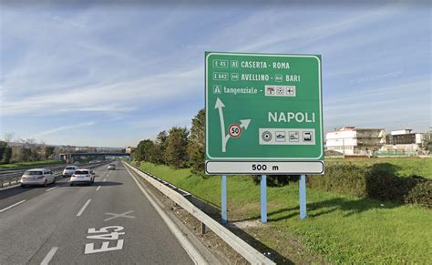 Autostrada Napoli Salerno il pedaggio aumenta di 20 cent Ma c è un