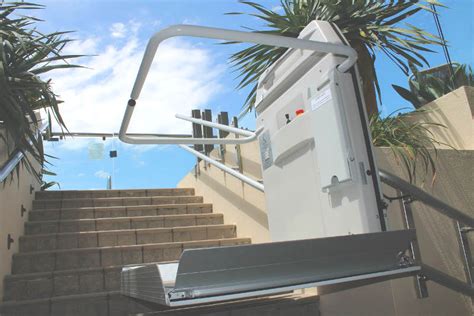 Curved Platform Stair Lift Brisbane & Queensland | AXIS Lifts