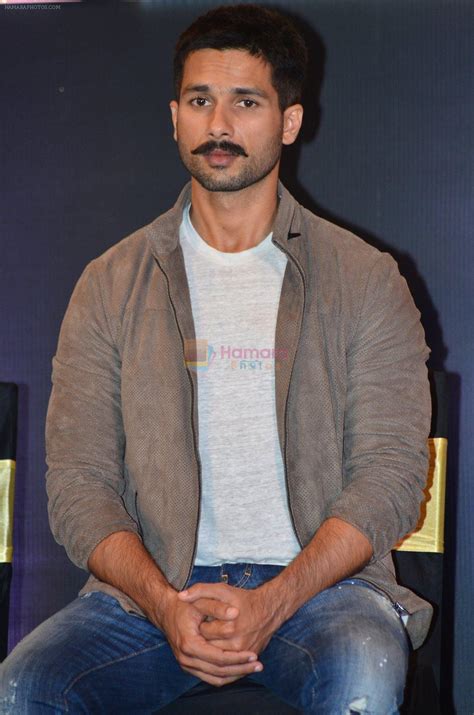 Shahid Kapoor at Zee Cine Awards press meet on 4th Feb 2016 / Shahid ...