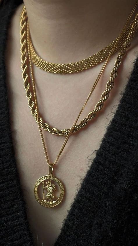 Layered necklace ideas | Necklace, Gold jewelry, Mens necklace fashion