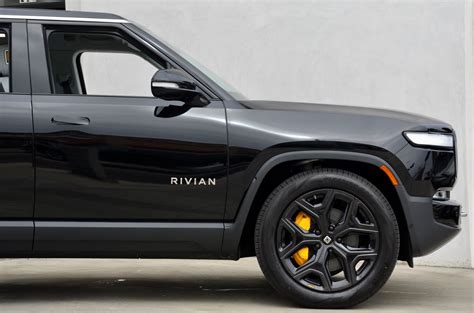 2023 Rivian R1s Adventure Stock 8143 For Sale Near Redondo Beach Ca Ca Rivian Dealer