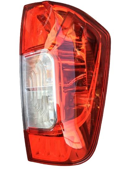 Nissan Navara NP300 16 Lampa Prawy Tył 265504KH0A za 500 zł z Luboń