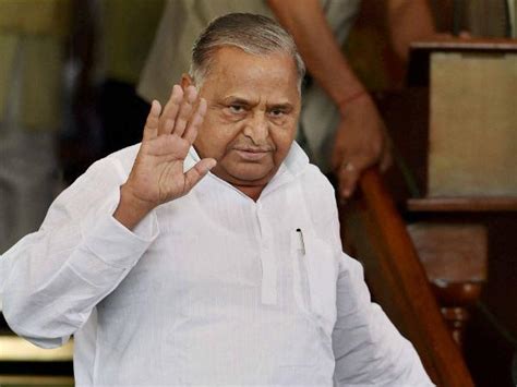 Mulayam Singh Yadav Seeks 3 Days Time From Ec To Share His Stand