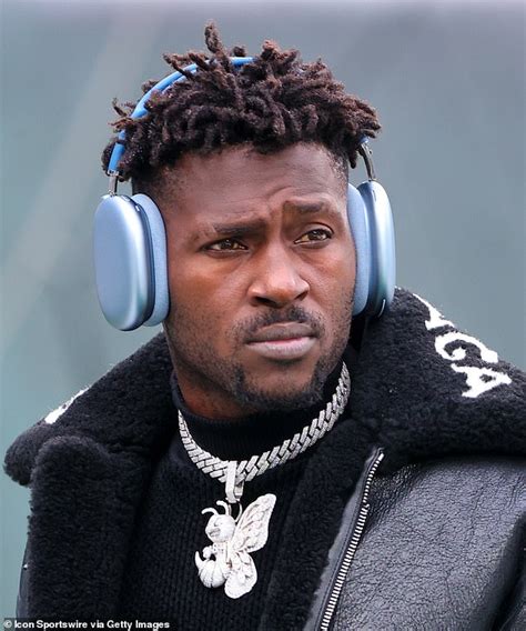 Troubled Bucs Star Antonio Brown Plays Down Naked Clip That Shows Him
