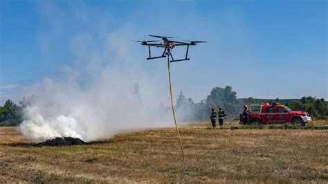 Revolutionizing Firefighting Adaptive Drones For Enhanced Situational