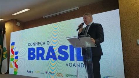 Ministério do Turismo lança o Conheça o Brasil Voando para