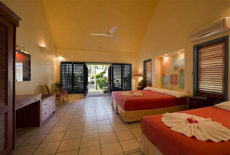 Fiji Hideaway Resort and Spa Korolevu, Nadroga-Navosa, FJ ...