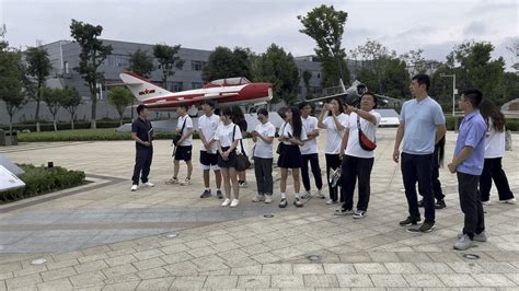 软件学院走访调研成都飞机工业（集团）有限责任公司、航空工业成都飞机设计研究所（611所） 软件学院