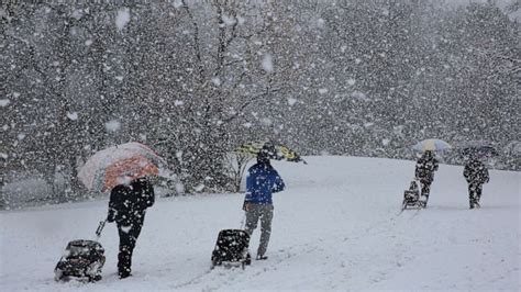 Snow Slams The South Texas City Sees Biggest Snowstorm In 39 Years