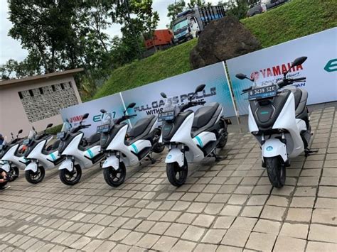 Siap Siap Beli Motor Listrik Dapat Subsidi Rp 7 Juta Ikabari