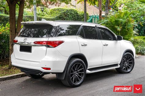 Toyota Fortuner Rims