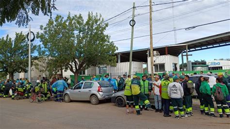 Intimación A Cliba Y Urbafe Por Parte De La Municipalidad De Santa Fe Telefe Santa Fe