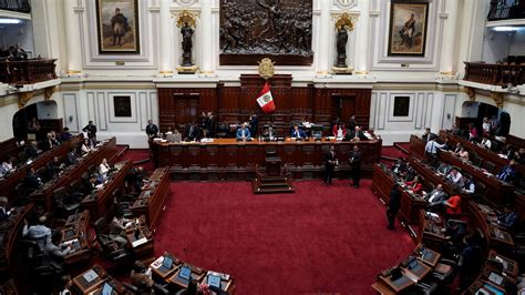 El Congreso De Perú Revoca El Debate Para La Moción De Censura Contra