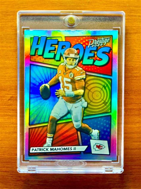 Patrick Mahomes RARE REFRACTOR INVESTMENT CARD SSP PANINI SUPER BOWL