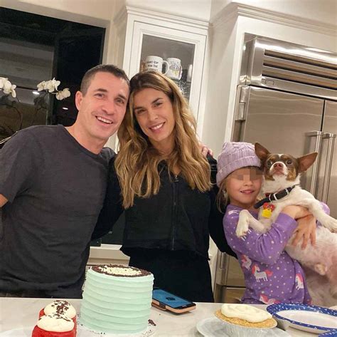 Elisabetta Canalis Compleanno D Amore Con Il Marito E La Figlia FOTO