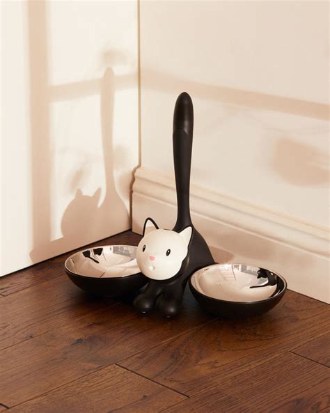 Design Pet Accessories Dog And Cat Bowls Alessi