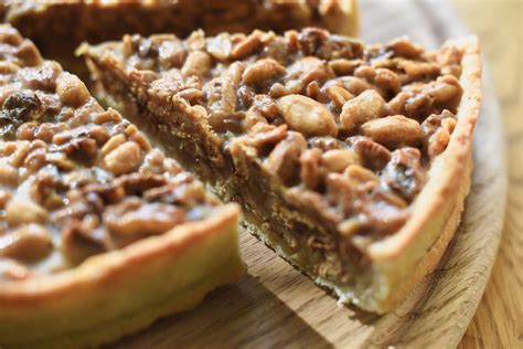 Torta de amendoim é ótima pedida para a sobremesa veja a receita