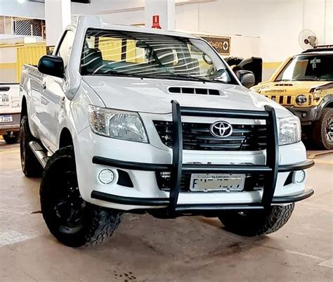 Carros pick ups a diesel Usados e Novos à venda