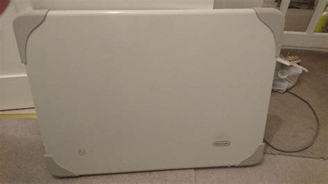 Delonghi Hlp 600 Wall Mounted Electric Panel Heater In Chelsea