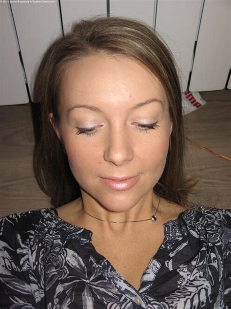 Cute Angel Anna Big Toy Porn Pic