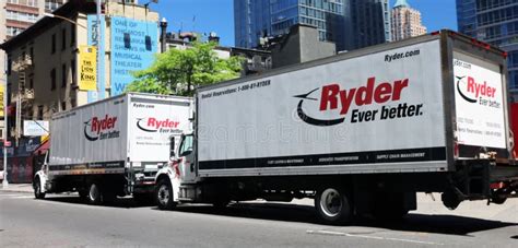 Ryder Trucks For Rent Editorial Stock Image Image Of Trucks 121068849