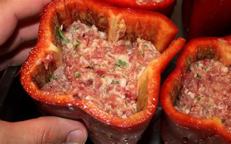 Pimiento Rojo Relleno De Carne Y Arroz Recetas De La Gourmeteria