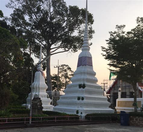 Sightseeing In Thailand Holy Vajrasana Temple Retreat Center