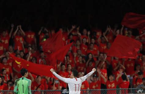 Watch Brazilian Born Elkeson Scores Twice In China Debut Thatsmags