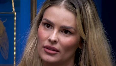 Bbb Yasmin Brunet Promete Vingan A Se Ficar E Faz Nova Alian A