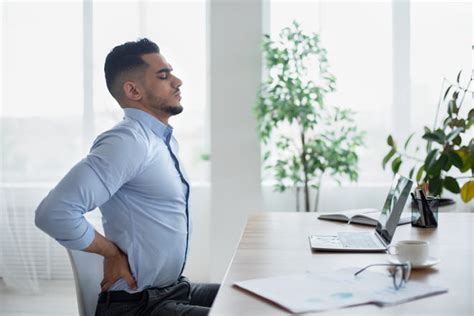 20 dicas para evitar má postura no trabalho e melhorar sua ergonomia