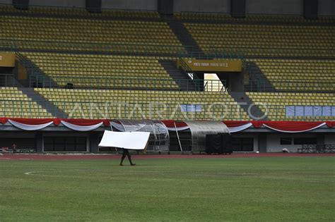 Rencana Renovasi Stadion Patriot Chandrabhaga Antara Foto