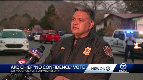 Albuquerque City Council To Vote On Confidence In Police Chief Youtube