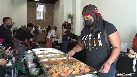 Bronx Chef Creates Vegan Comfort Food With Black Rican Vegan Youtube